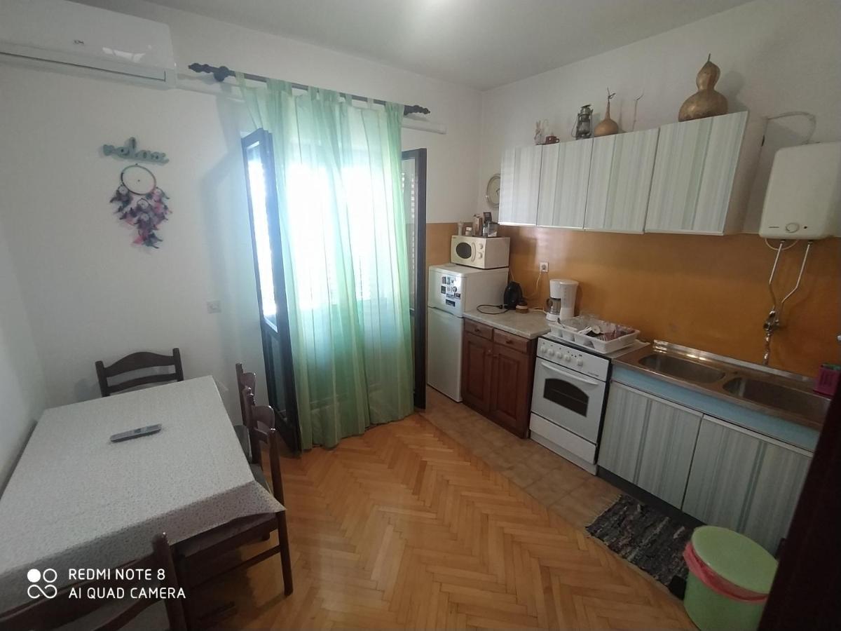 Apartments Luca Zaboric Buitenkant foto